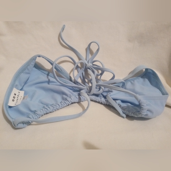 Flagpole Swim NWOT Light Blue Bikini Top, Size- Large - Picture 2 of 3